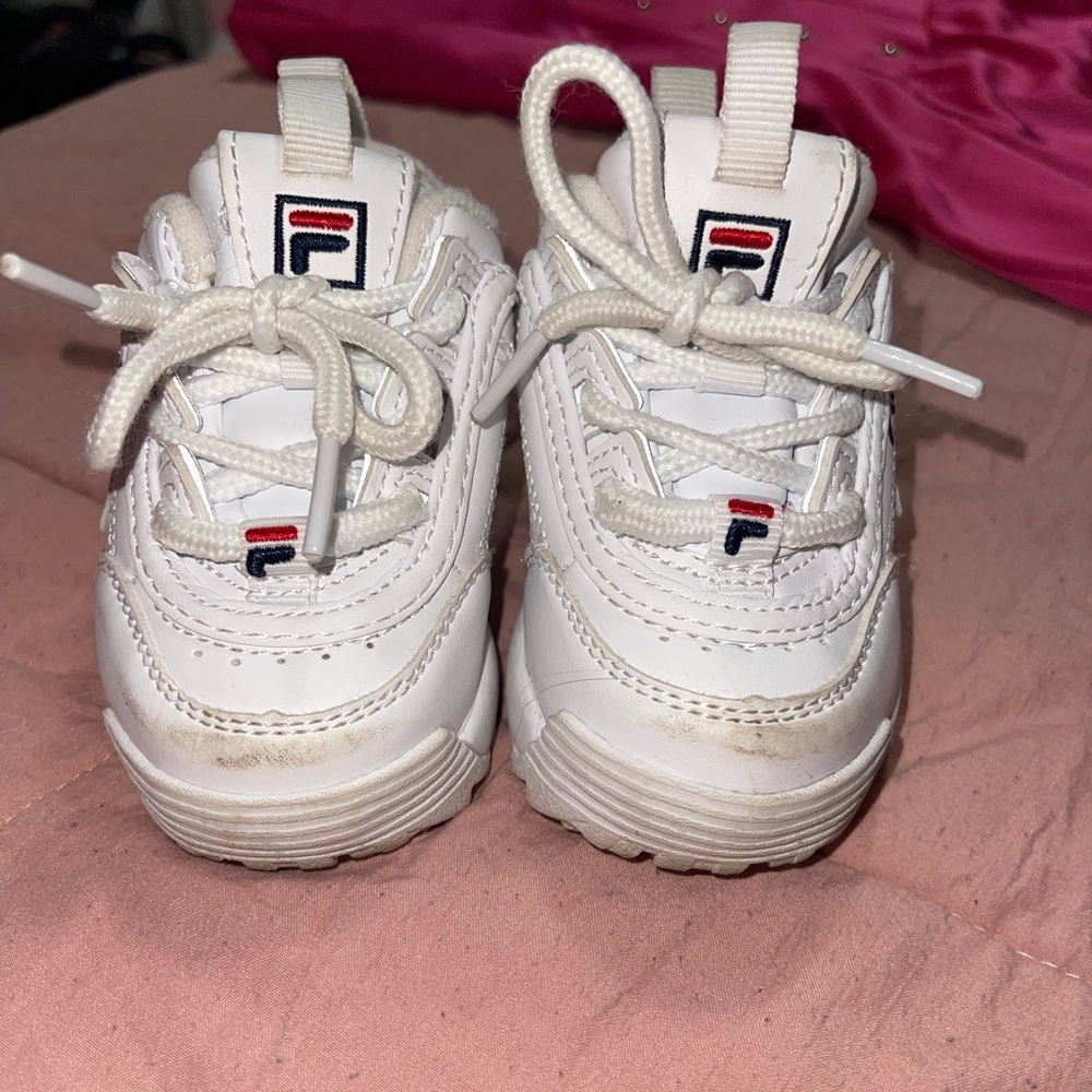 Fila baby shoes